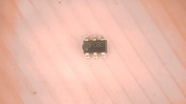 RT3821E/BFCBC SET BOX IC - Image 2