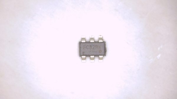 FR8205/ S6CTR/ FF7157 SET BOX IC